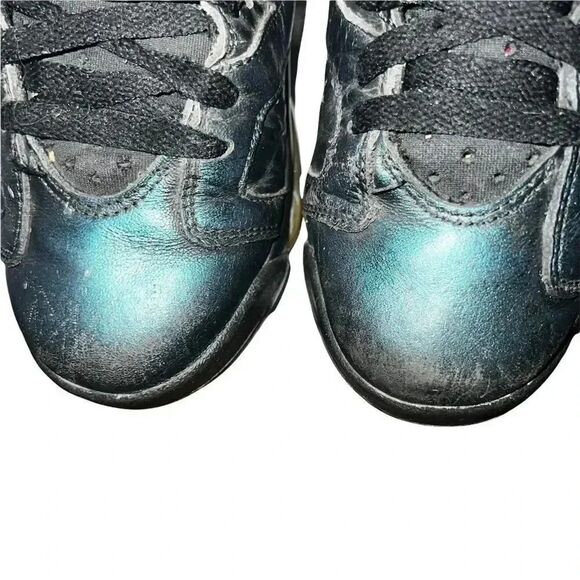 Jordan Retro 6 Chameleon Boys Shoes Size 6.5Y - Picture 3 of 11